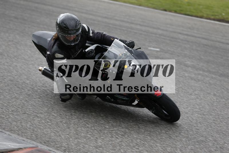 /Archiv-2025/10 23.04.2025 Cornu Master School ADR/rot-rouge/5